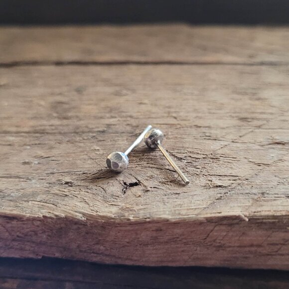 Small Sterling Silver Faceted Earrings, Metalwork Jewelry, Handcrafted, 925 Slvr - Picture 6 of 6